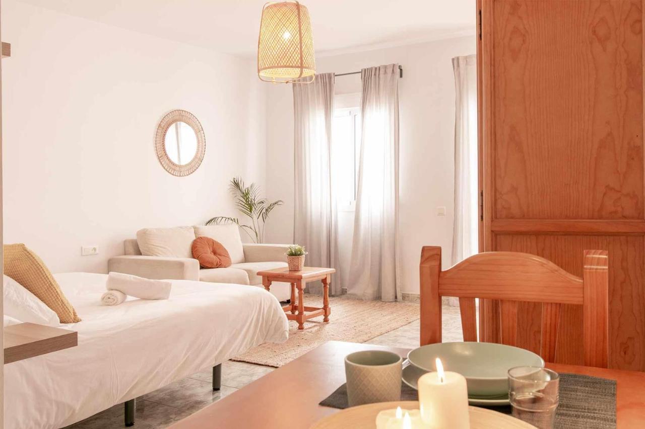 Apartamentos Alan Nerja Kültér fotó