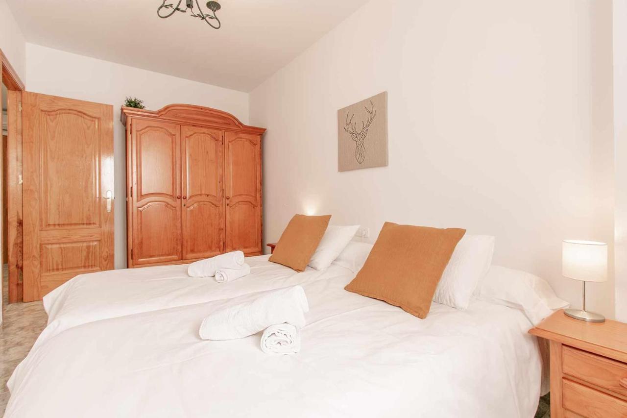 Apartamentos Alan Nerja Kültér fotó